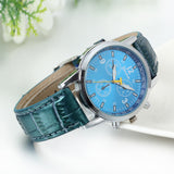 Boniskiss Business Casual Mens Quartz Wrist Watch Blue Dial Leather Strap Watches